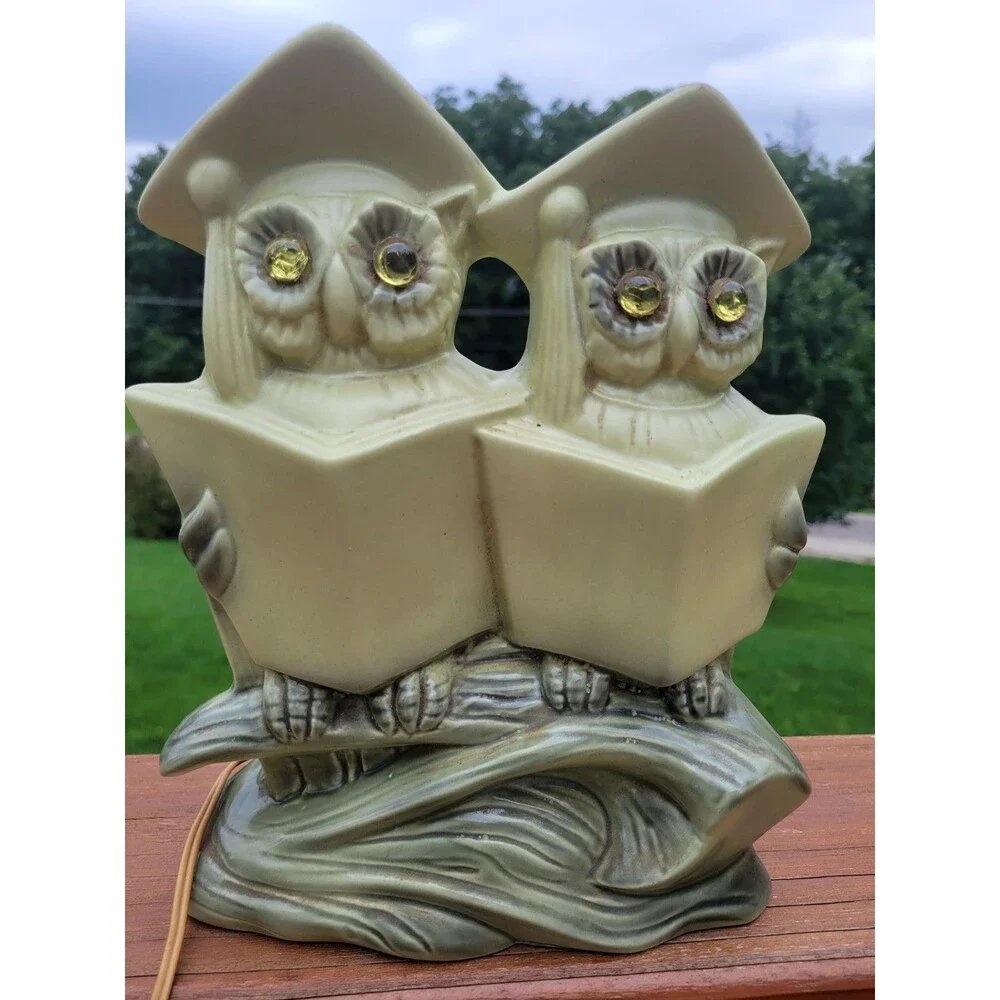 Vintage Mid-Century Scholarly Green Owls TV Lamp Ceramic Night Light Groovy